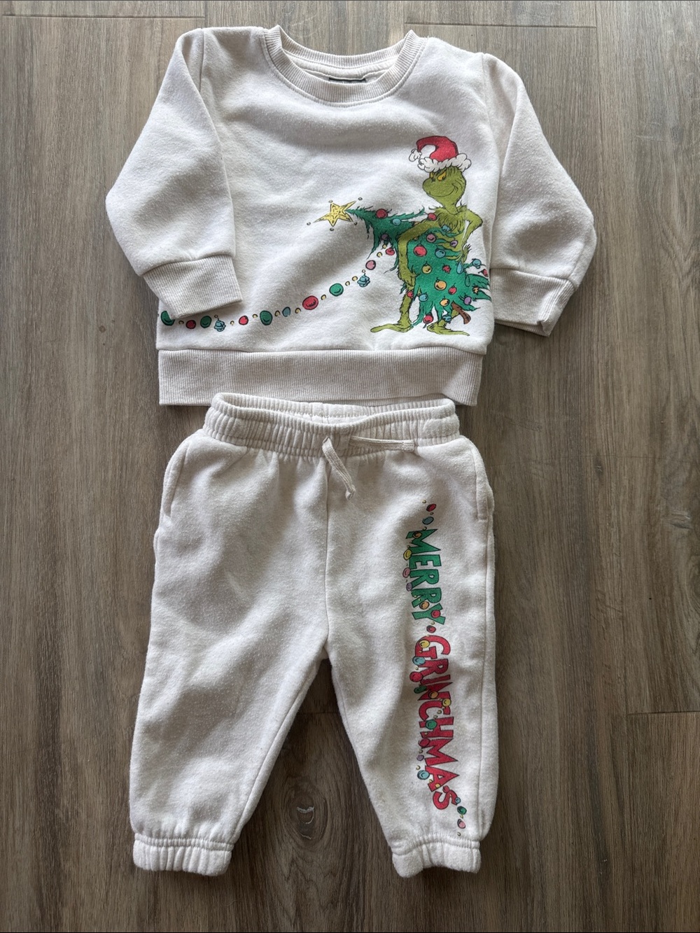 Dr. Seuss White Grinch 'Merry Grinchmas' Sweatshirt & Joggers Set